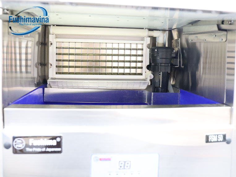 khuân làm đá uống bia được làm từ chất liệu inox cao cấp