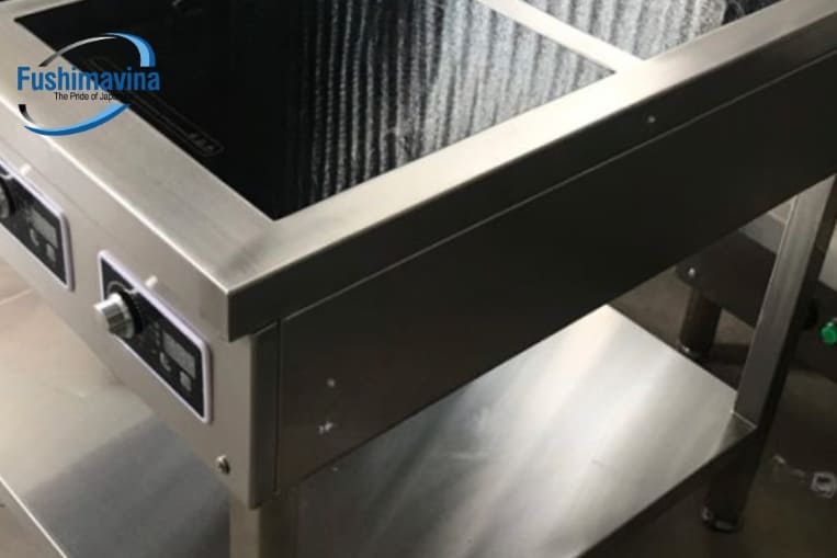 thiết kế bếp inox chắc chắn